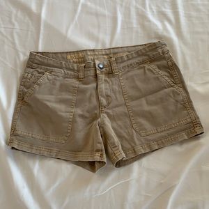 women’s cargo shorts
